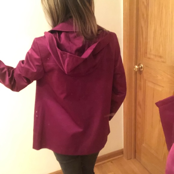 Gallery Petite Short Trench Coat - Picture 7 of 8